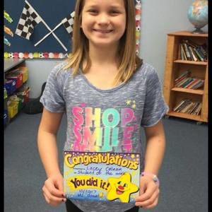 Meet your Posher, Lacey